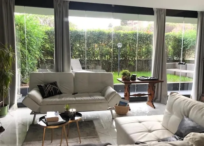 Favoloso Con Giardino Acomodação com café da manhã 